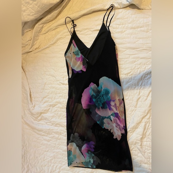 Mesh dress with bodysuit - Picture 2 of 2